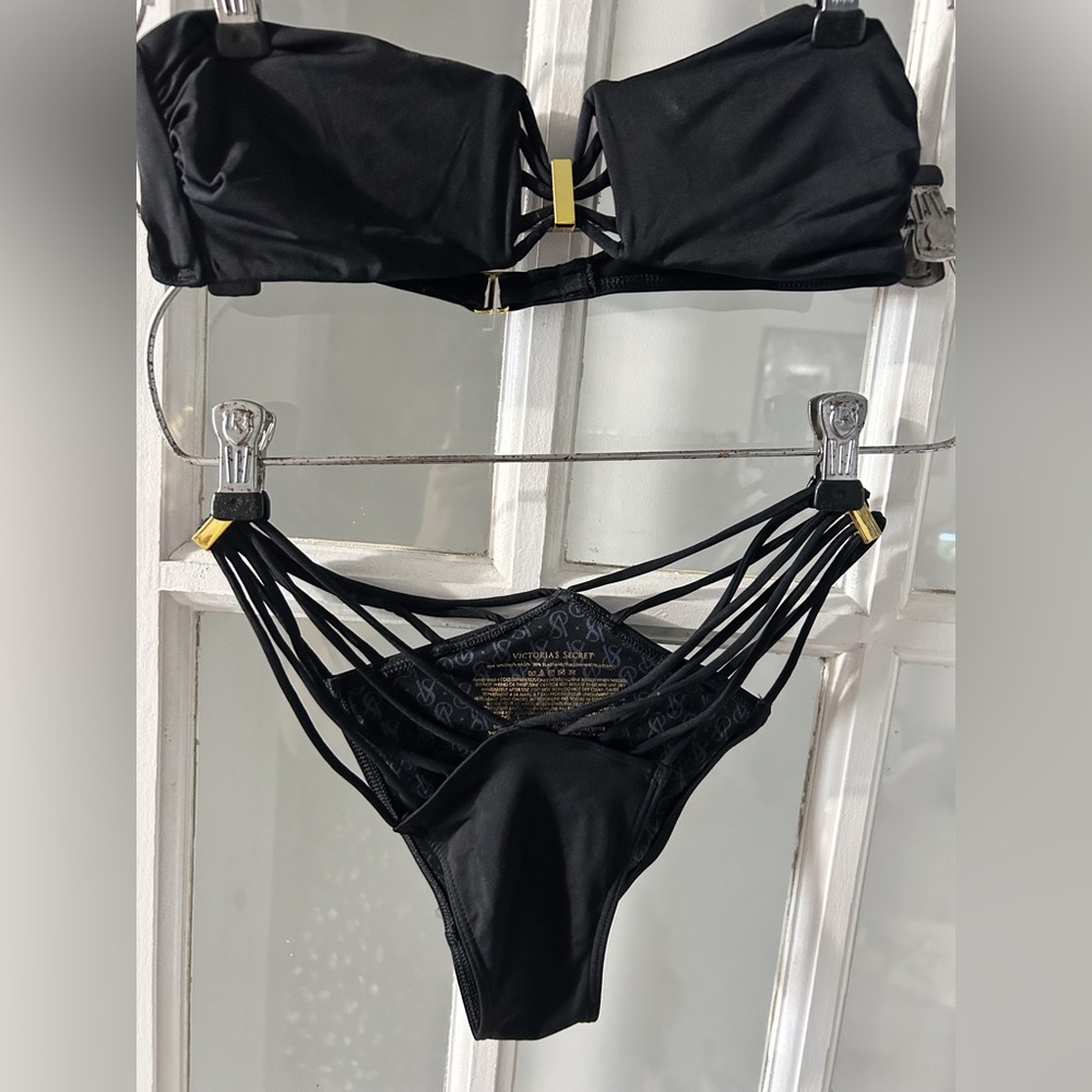 Victoria’s Secret Bikini